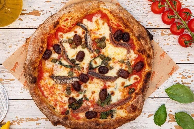 Sole Luna Pizza Mobile Catering Pizza Vans